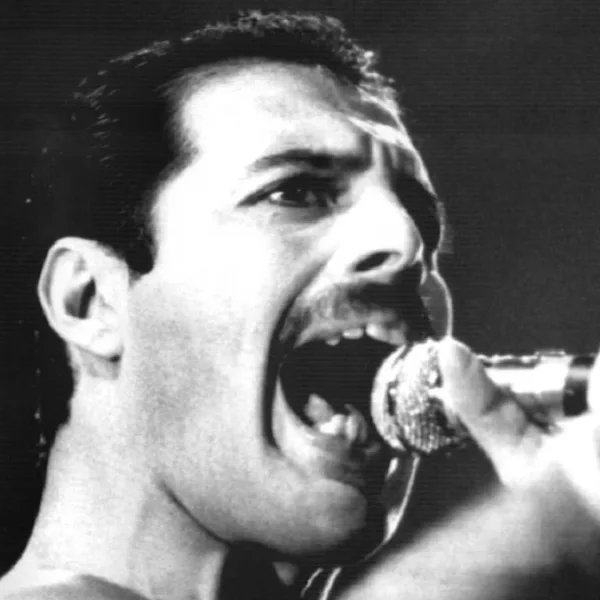 Thank God It's Christmas – Queen