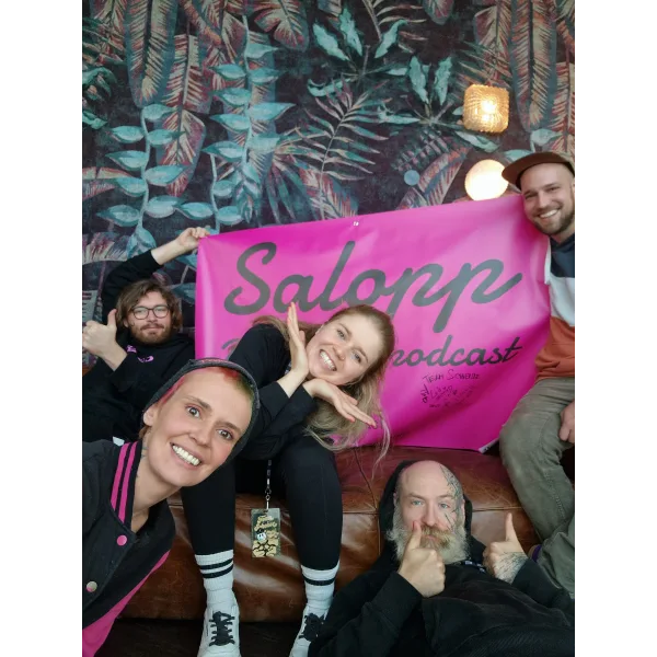 Team Scheisse beantworten sechzehn Pferdefragen!